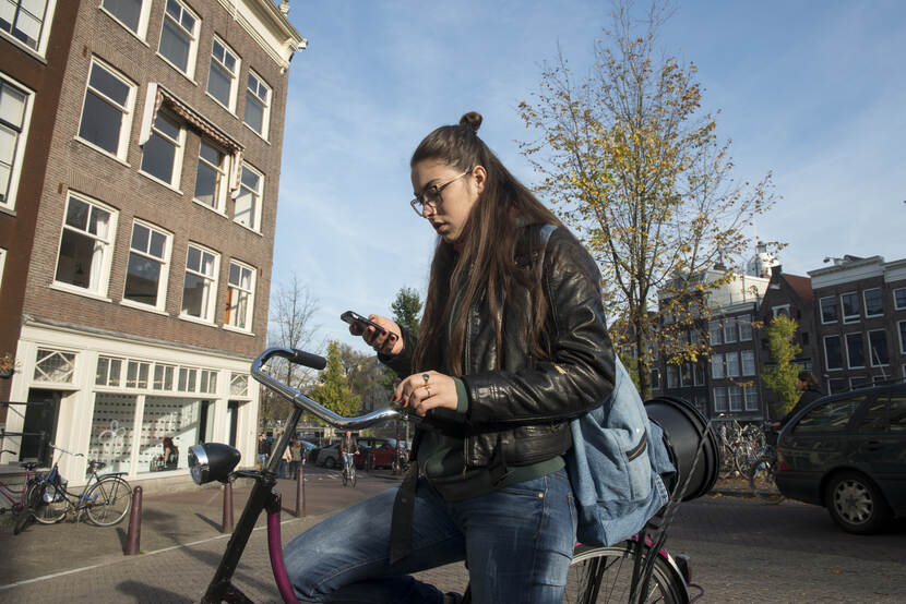 Bezorgd naar school